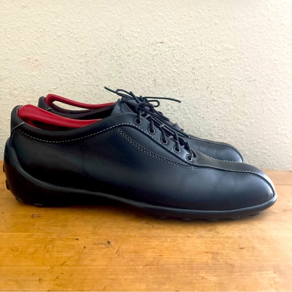Tod's Shoes - Tods Womens Driving Sneaker Black   Leather Lace Up Bowling/Walking Shoes Sz 8.